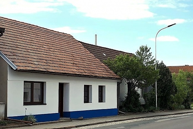 Chalupa Domeček - Hovorany - jižní Morava